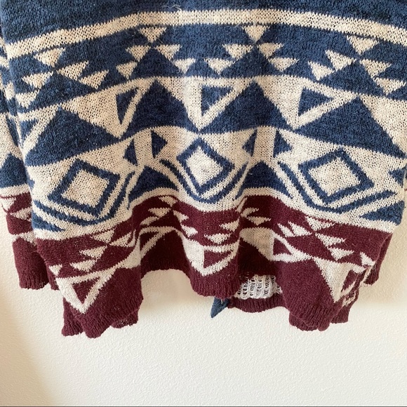 Hollister Co. Blue Red Tribal Print Aztec Cardigan - Picture 8 of 10